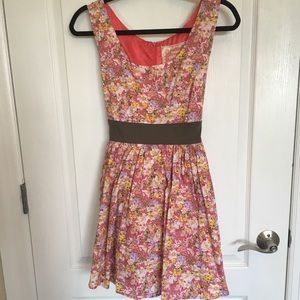 Floral part dress